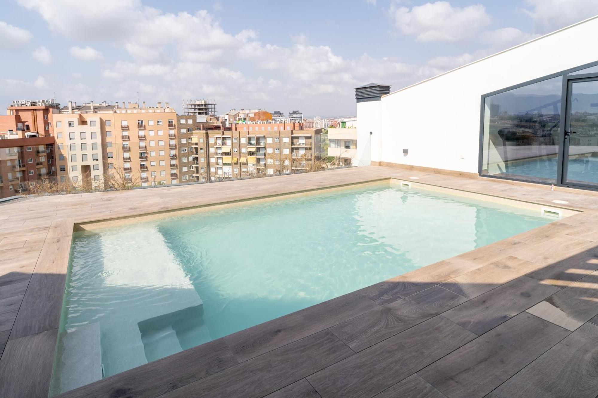 De Diseno Con Piscina Y Gimnasio By Elconserje Appartamento